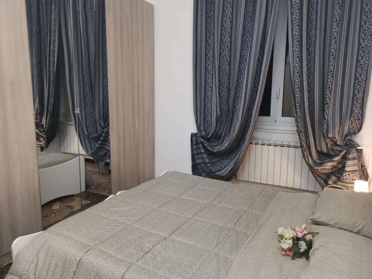 Wow Home - 175 Mq - Posteggio Privato - Davanti Porto Traghetti - Fino A 10 Posti Letto Génova Exterior foto