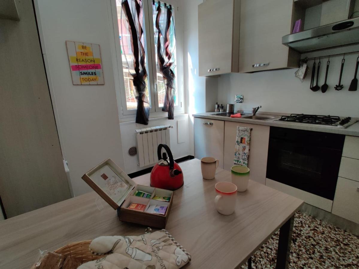 Wow Home - 175 Mq - Posteggio Privato - Davanti Porto Traghetti - Fino A 10 Posti Letto Génova Exterior foto