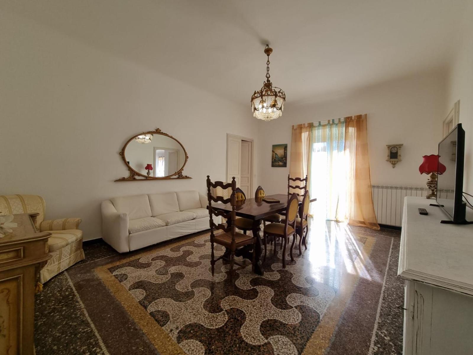 Wow Home - 175 Mq - Posteggio Privato - Davanti Porto Traghetti - Fino A 10 Posti Letto Génova Exterior foto